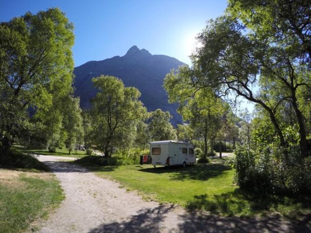 Trollveggen Camping Ондалснес Екстер'єр фото